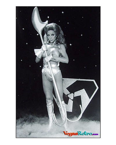 STAR TREK - For all you Trekkies out there, we bring you Shahna from Triscelion - our very own Angelique Pettyjohn show is appearing 3 times nightly at the new Maxim Hotel and Casino.  Having recovered from her bout with Captain Kirk, she now teams up with top banana Bob Mitchell in Ole Tyme Burlesque, a must see on our Vegas Trek.