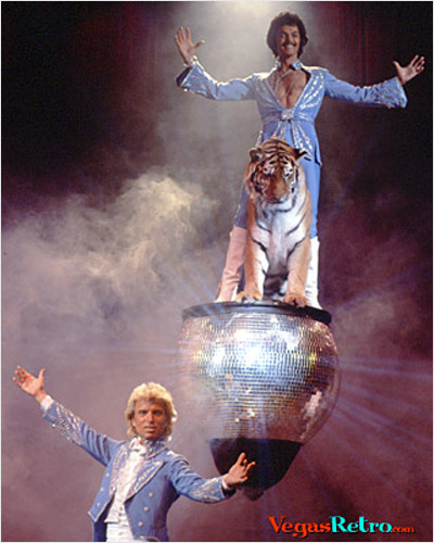 Photo of Siegfried & Roy from the Stardust Hotel 1978